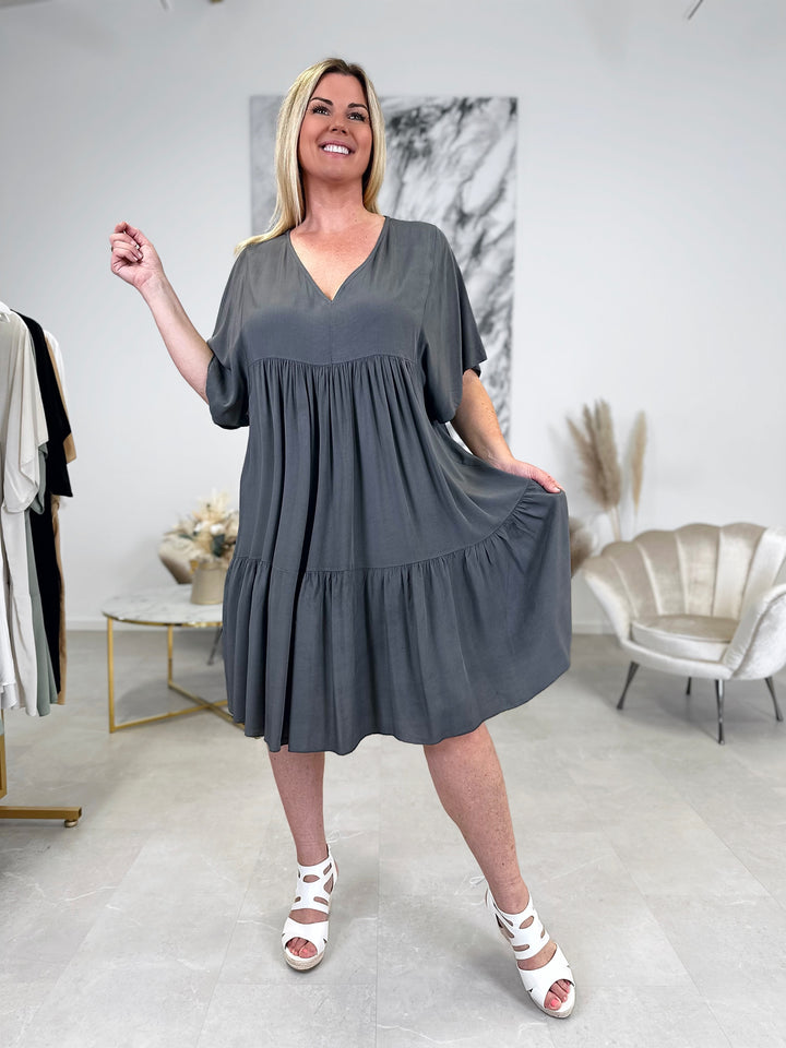 Kleid Ellyn (8 Farben)