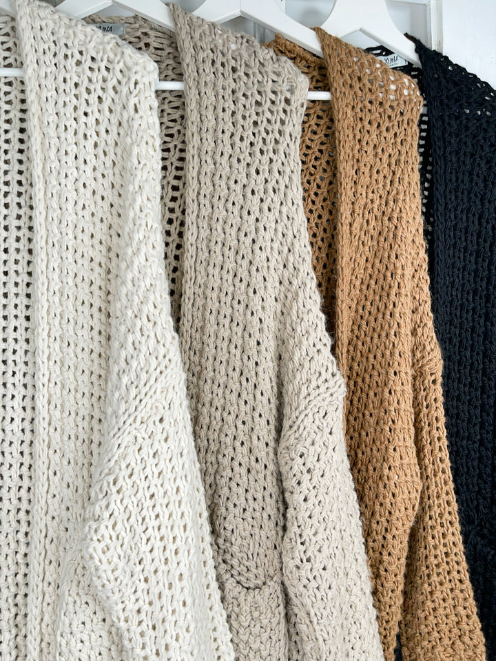 Strickjacke Moon (4 Farben)