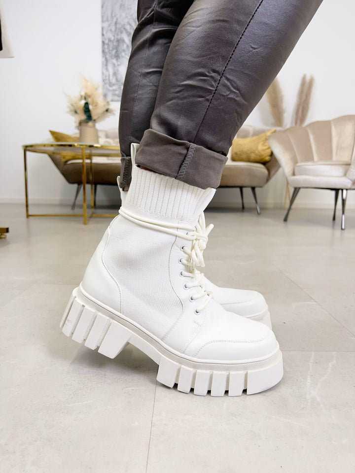 Boots Blaze