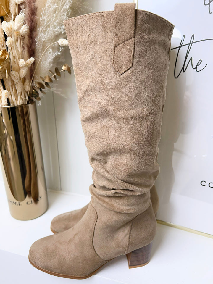 Stiefel Magic (3 Farben)