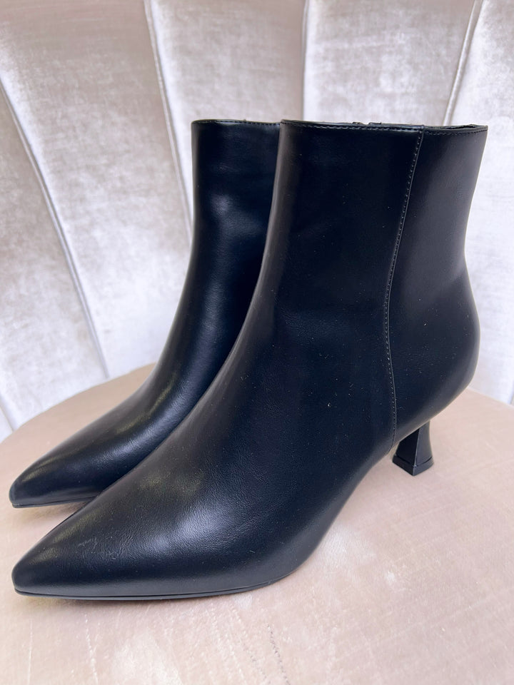 Stiefelette Heather (4 Farben)