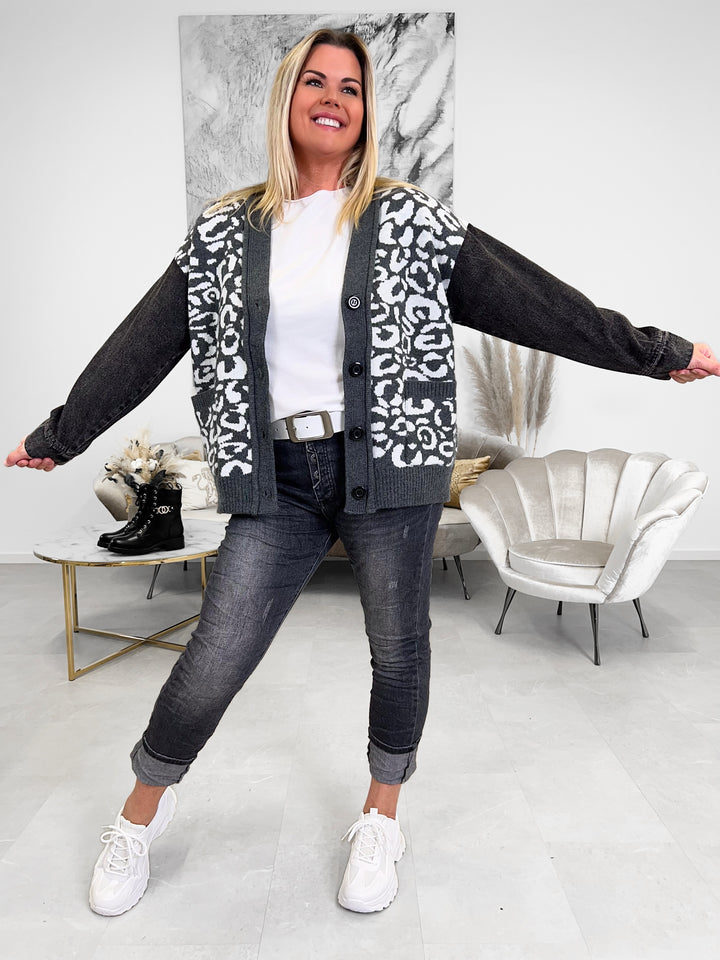 Strickjacke Leo and Jeans