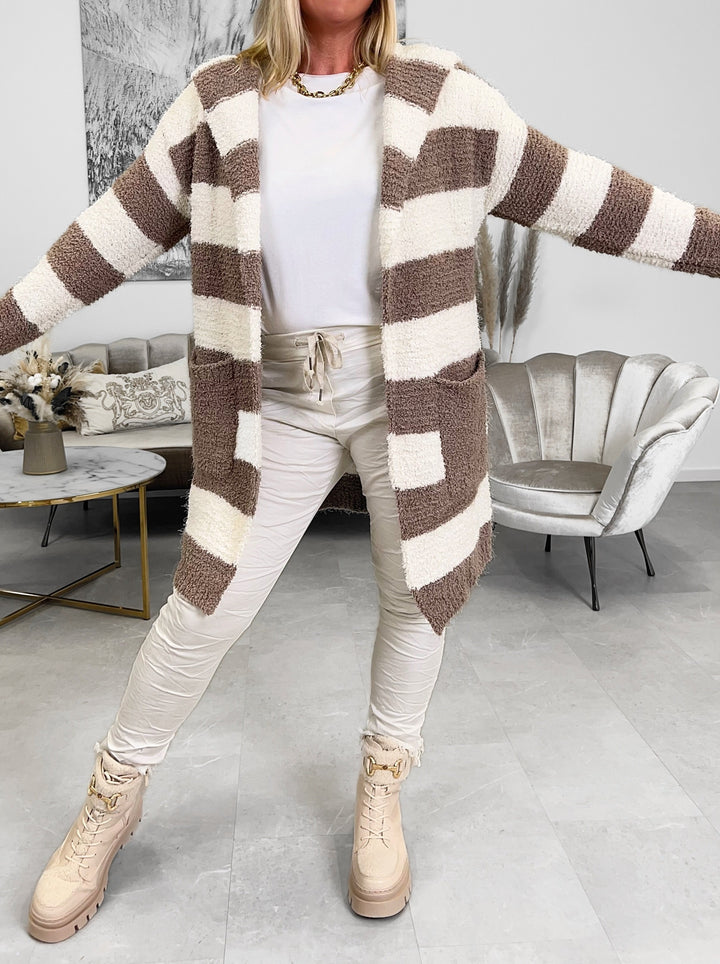 Strickjacke Warm Stripes (2 Farben)