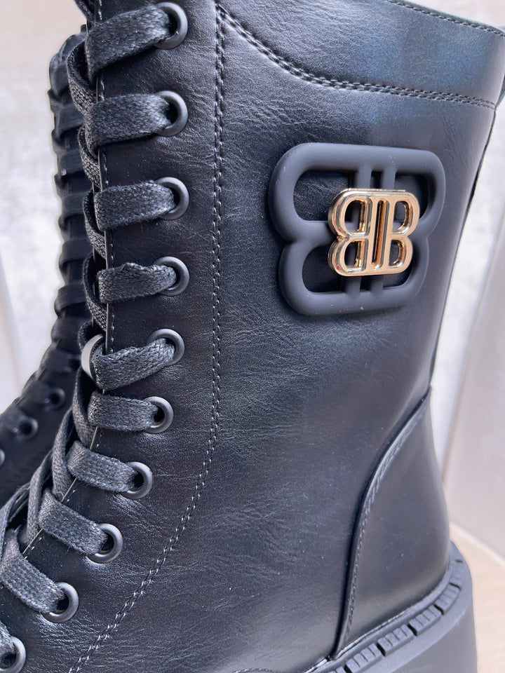 Boots Babe's (2 Farben)