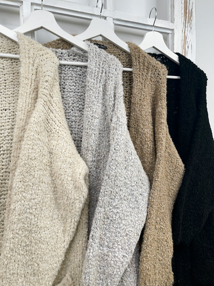 Strickjacke Snuggle Up (4 Farben)